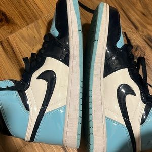 Air Jordan 1 Retro High OG 'Blue Chill'